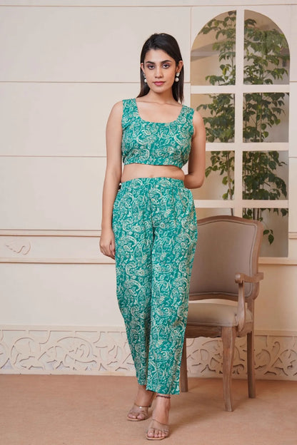 Kalamkari Green Printed Short Top, Pant and Jacket Co-Ord Set